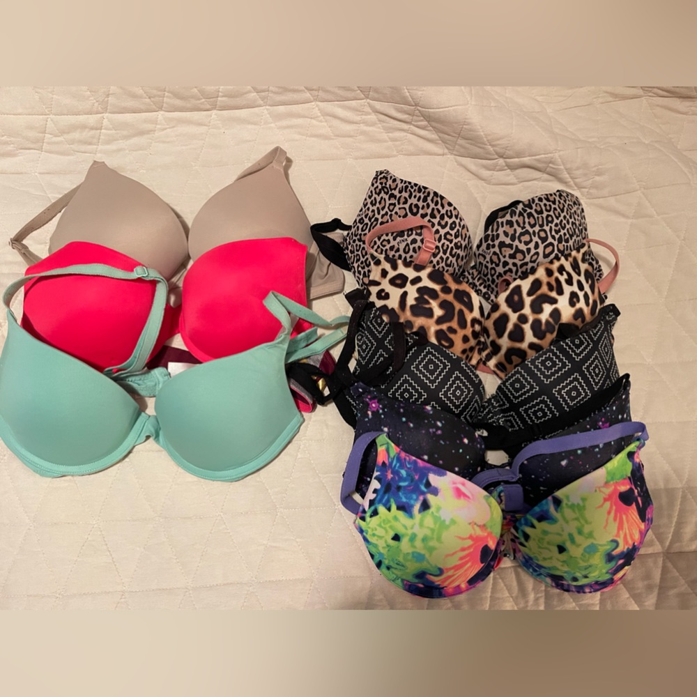 Victoria’s Secret PINK wear everywhere push-up bra lot.  34-A